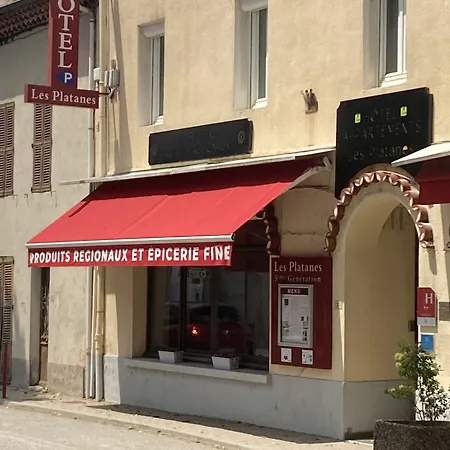 Et Les Platanes Thueyts