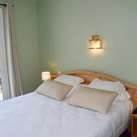 Et Les Platanes Hotel