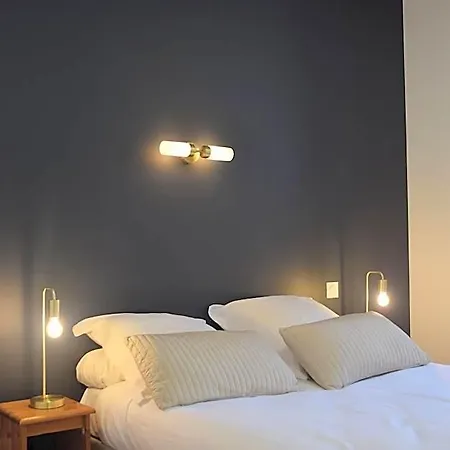 Et Les Platanes Hotel 3*